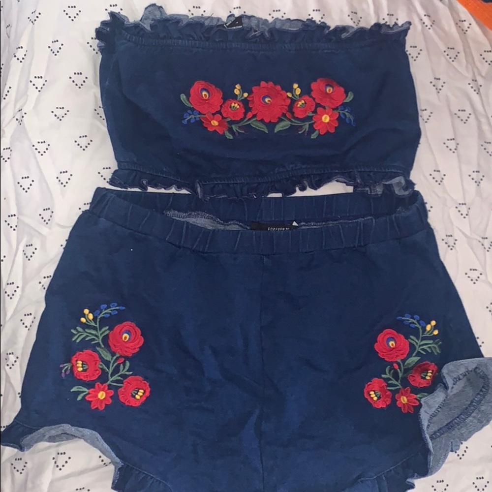 Forever 21 Two Piece Set!!